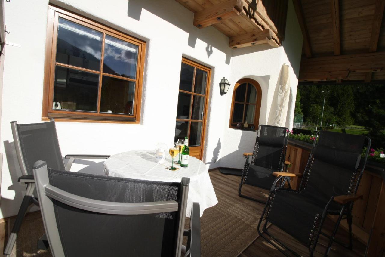 Vronis Waldhaus Adults Only Aparthotel Mayrhofen Exteriör bild